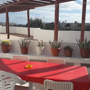 Sunny Self-catering Costa Teguise, Lanzarote, Spain Appartement Costa Teguise