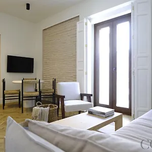 New&cozy Apt Para 4pax En La Mejor Zona De Siviglia
